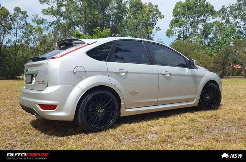 FORD FIESTA LUX MATTE BLACK